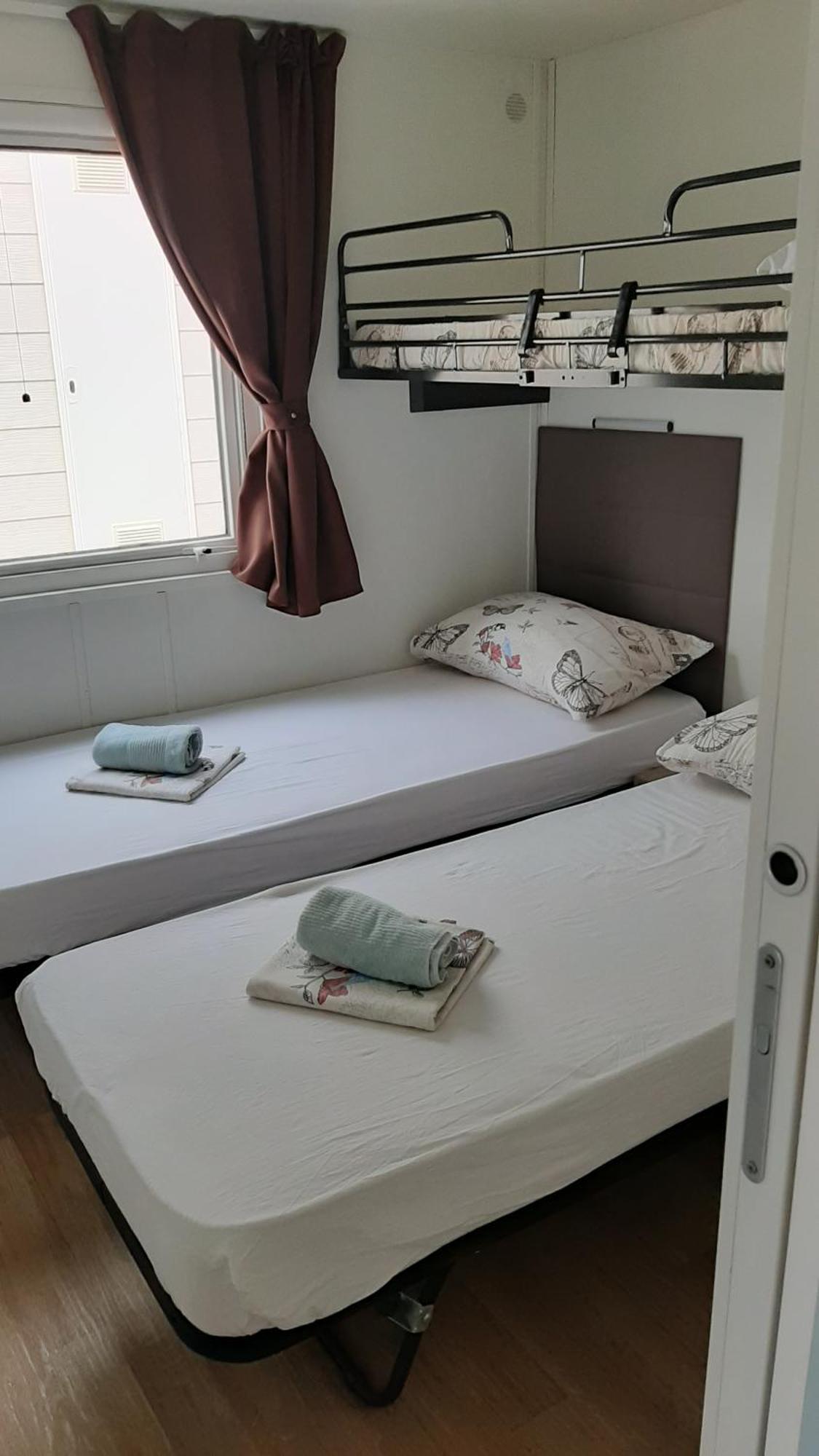 Mobile Homes Kamp Maslina, Biograd Na Moru Quarto foto